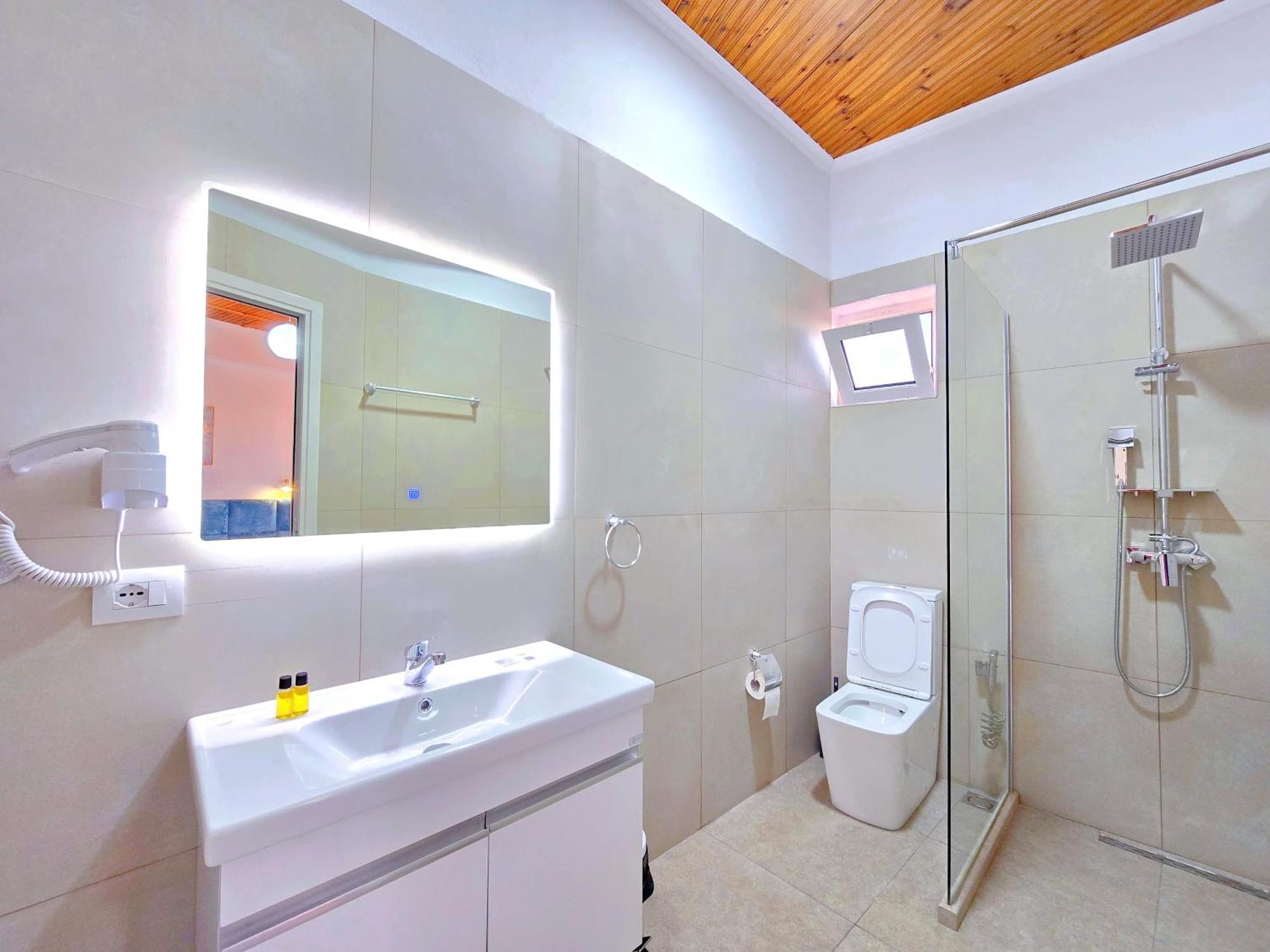 Enma Rooms กรูเยอ ภายนอก รูปภาพ