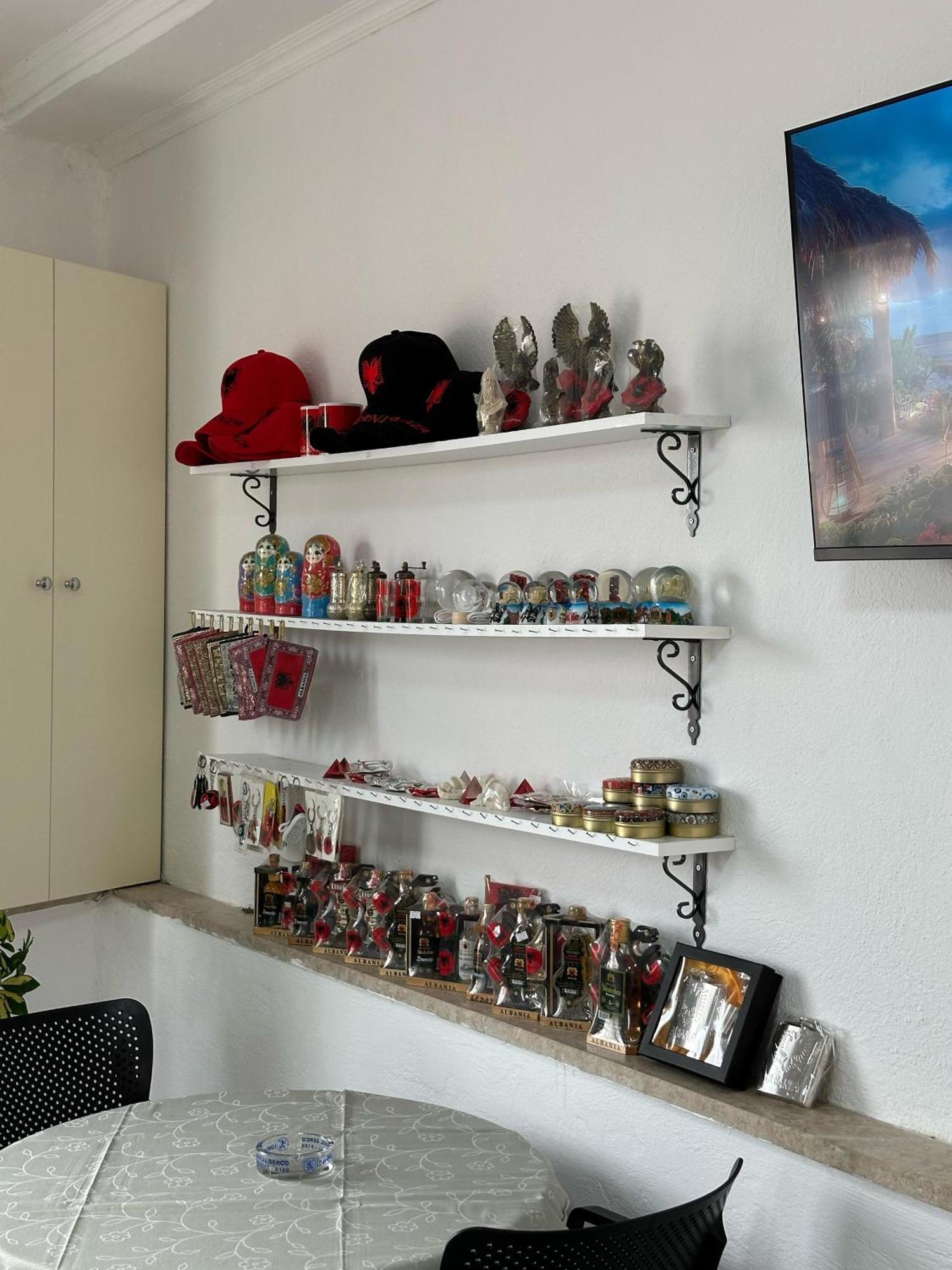 Enma Rooms กรูเยอ ภายนอก รูปภาพ