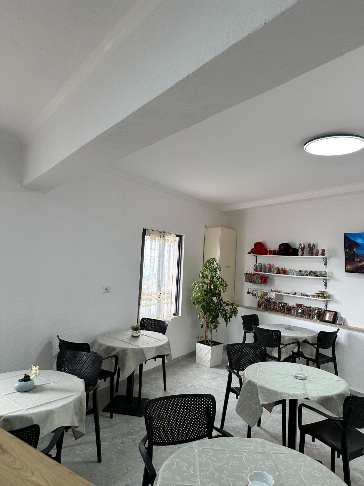 Enma Rooms กรูเยอ ภายนอก รูปภาพ